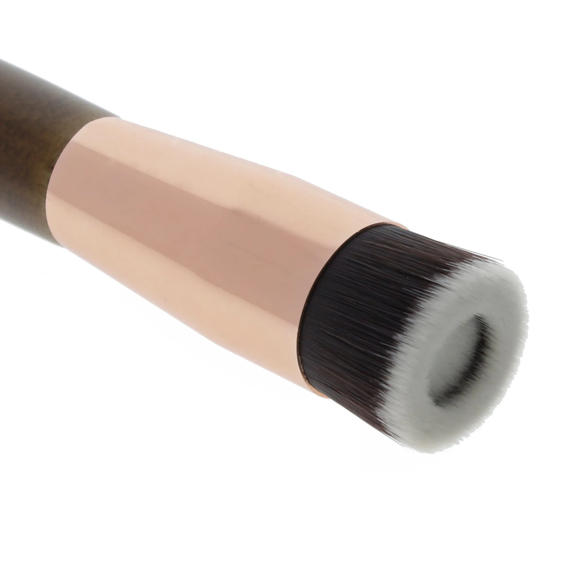 126 - Halo Foundation Brush