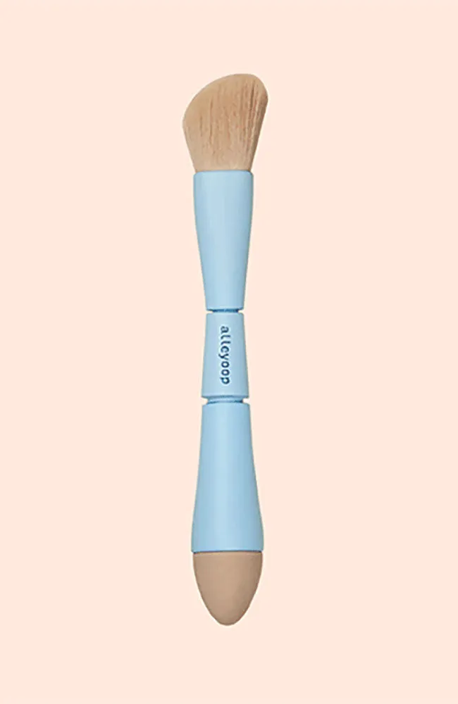 4 in 1 Makeup Brush