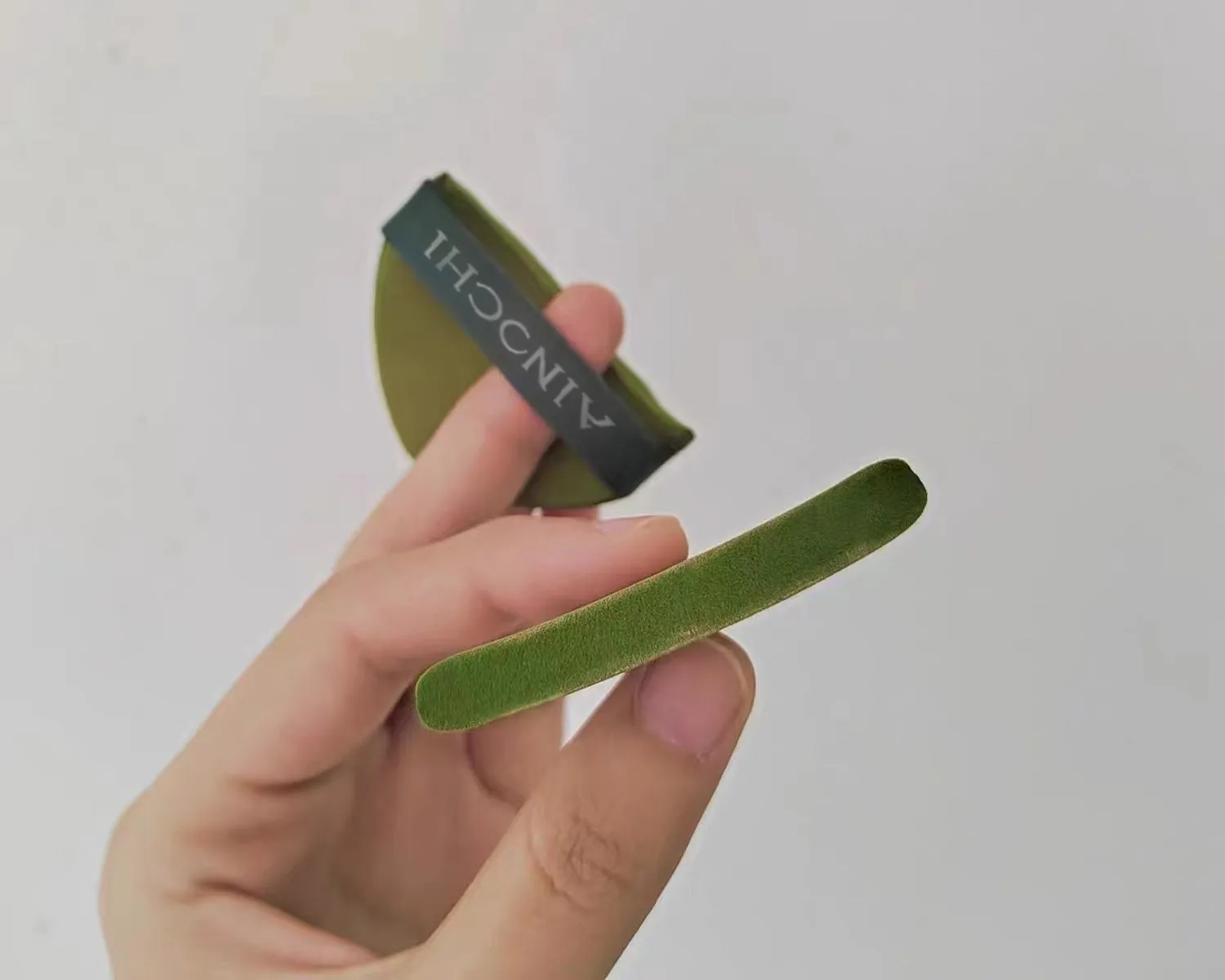 AINOCHI Pure Cotton Powder Puff,for Powder Foundation, with Strap, Blending for Loose