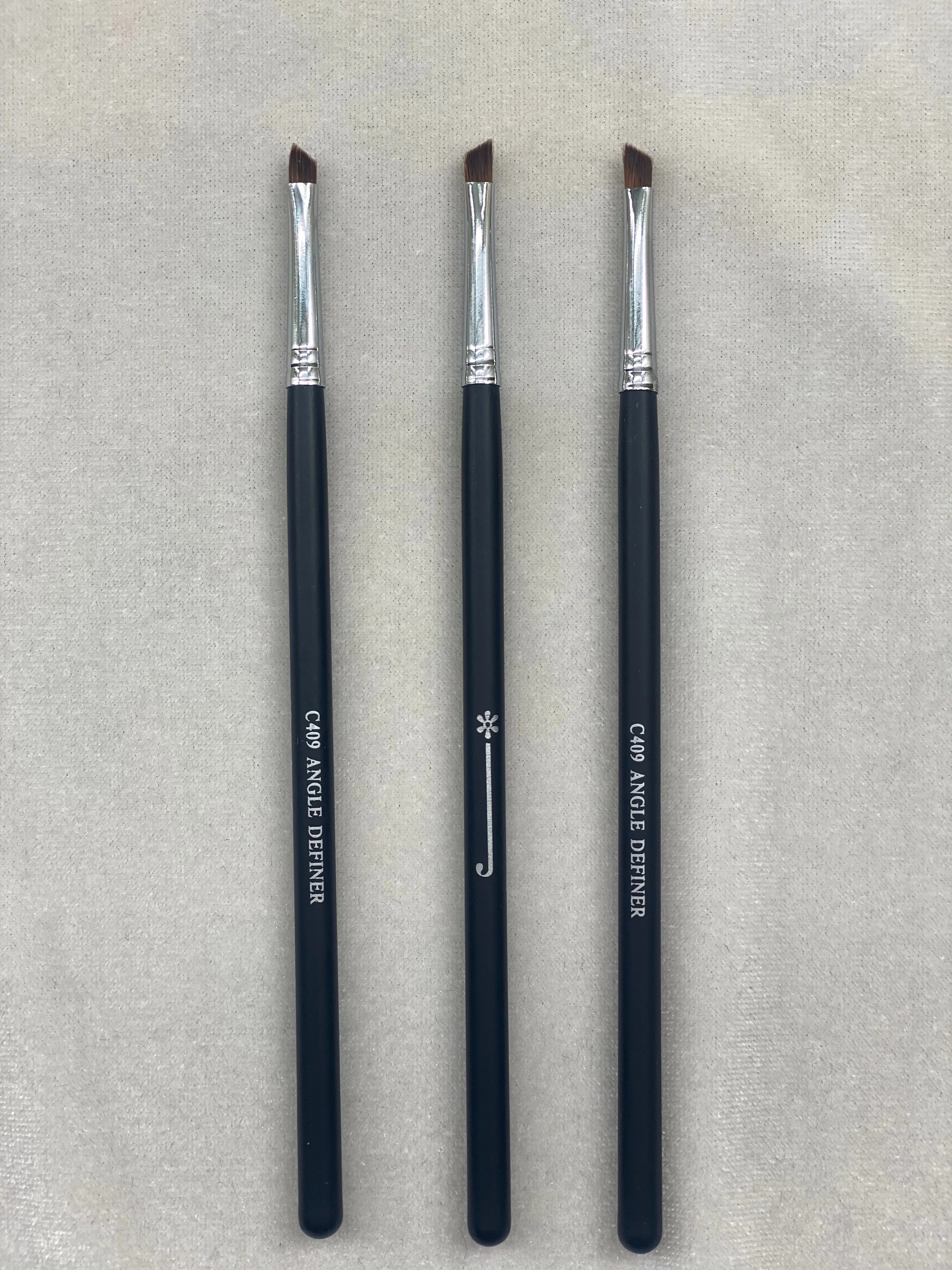 Angle Eyeliner Definer Brush C409