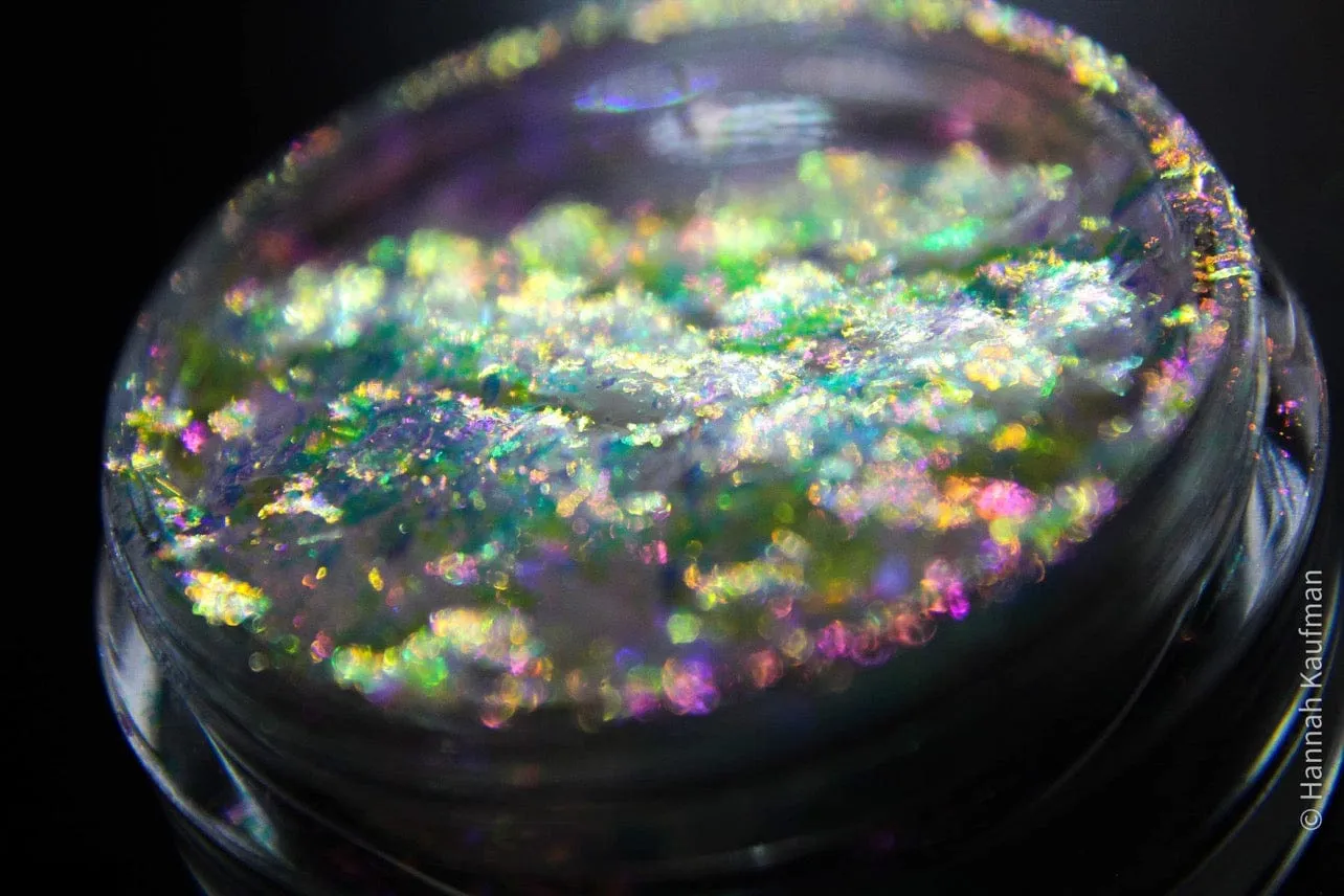 Bliss Chameleon Glitter Flakes