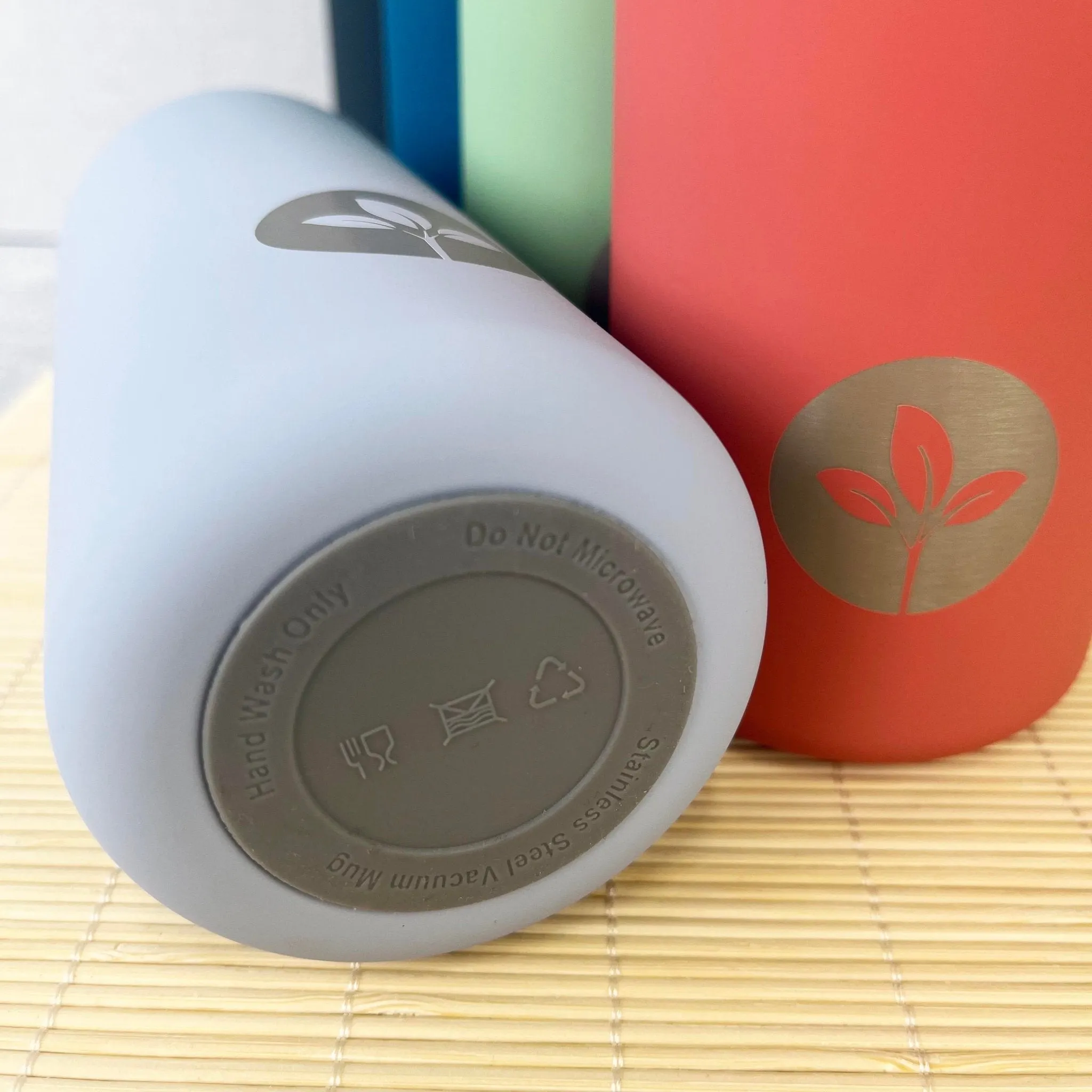 Cherish Planet Soft-touch Stainless Steel Water Bottle (550ml)