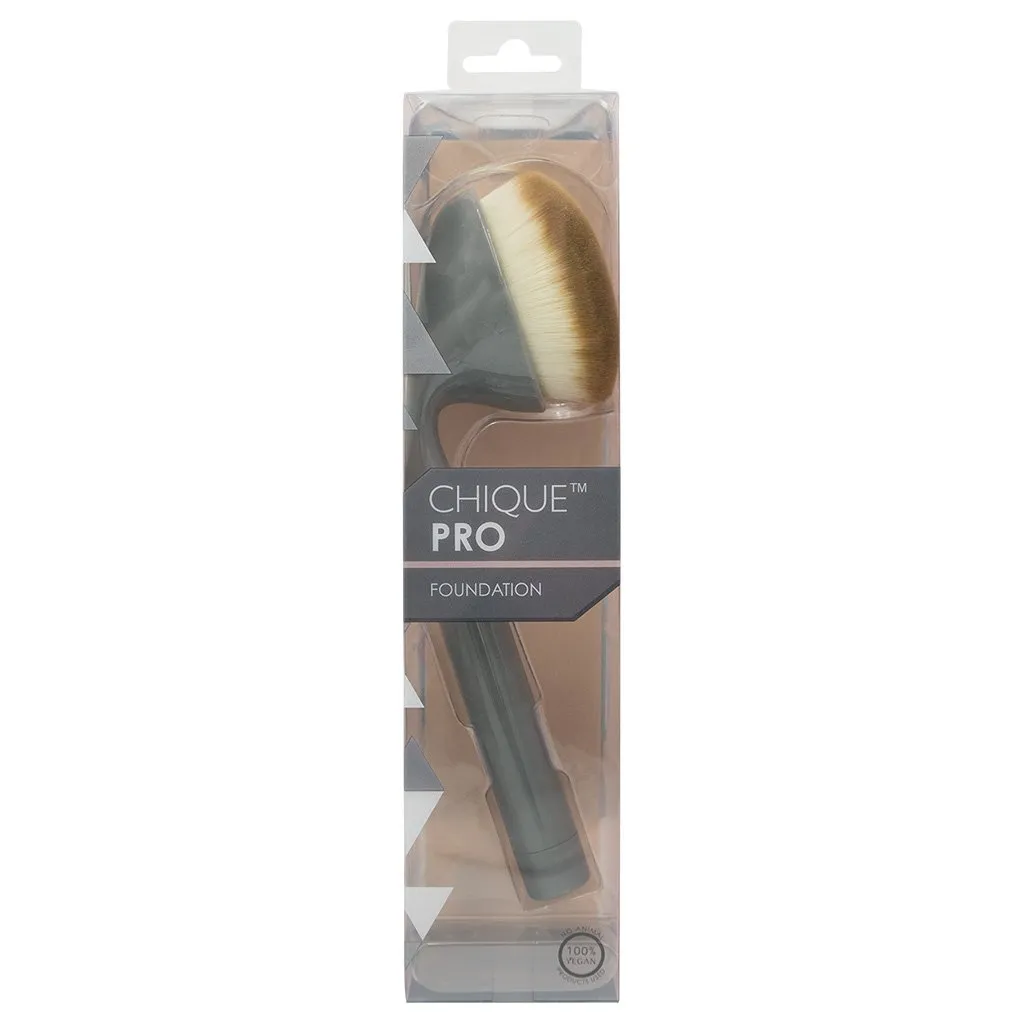 Chique™ Pro Foundation