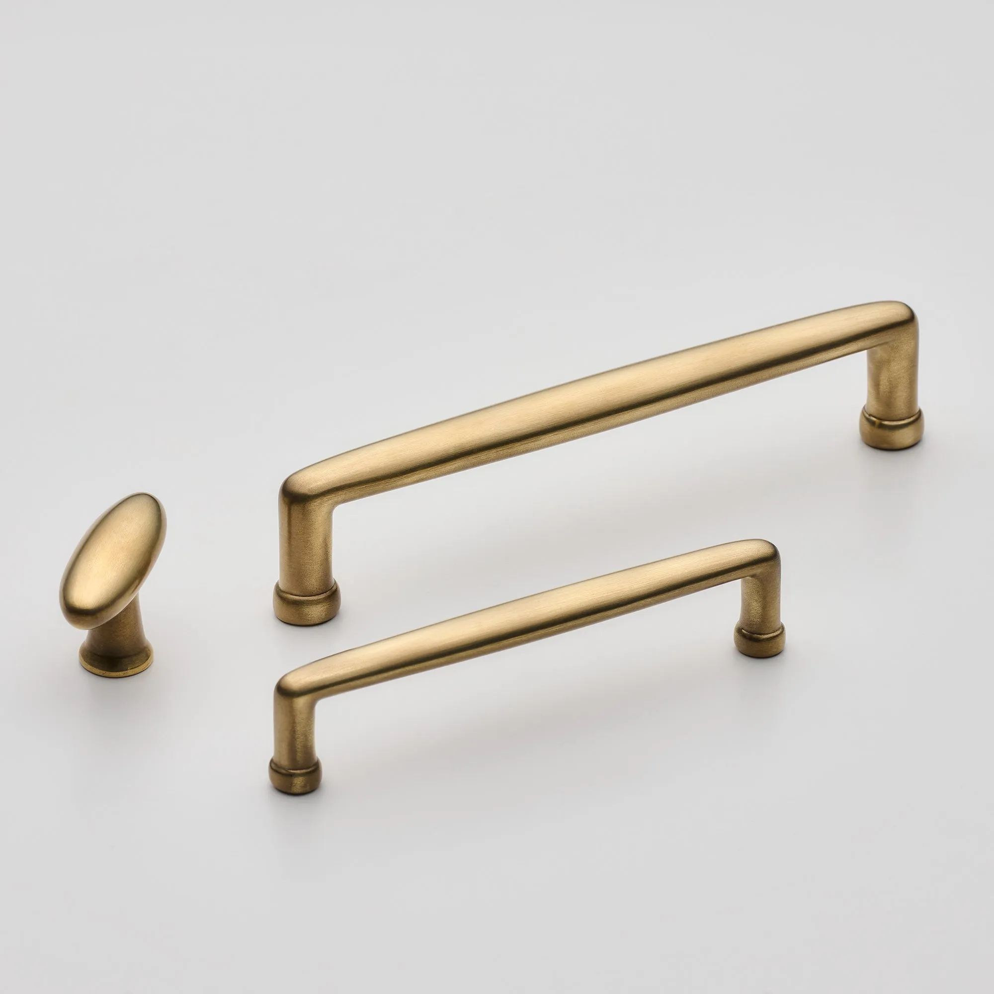 Contour Cabinet Pull Handle