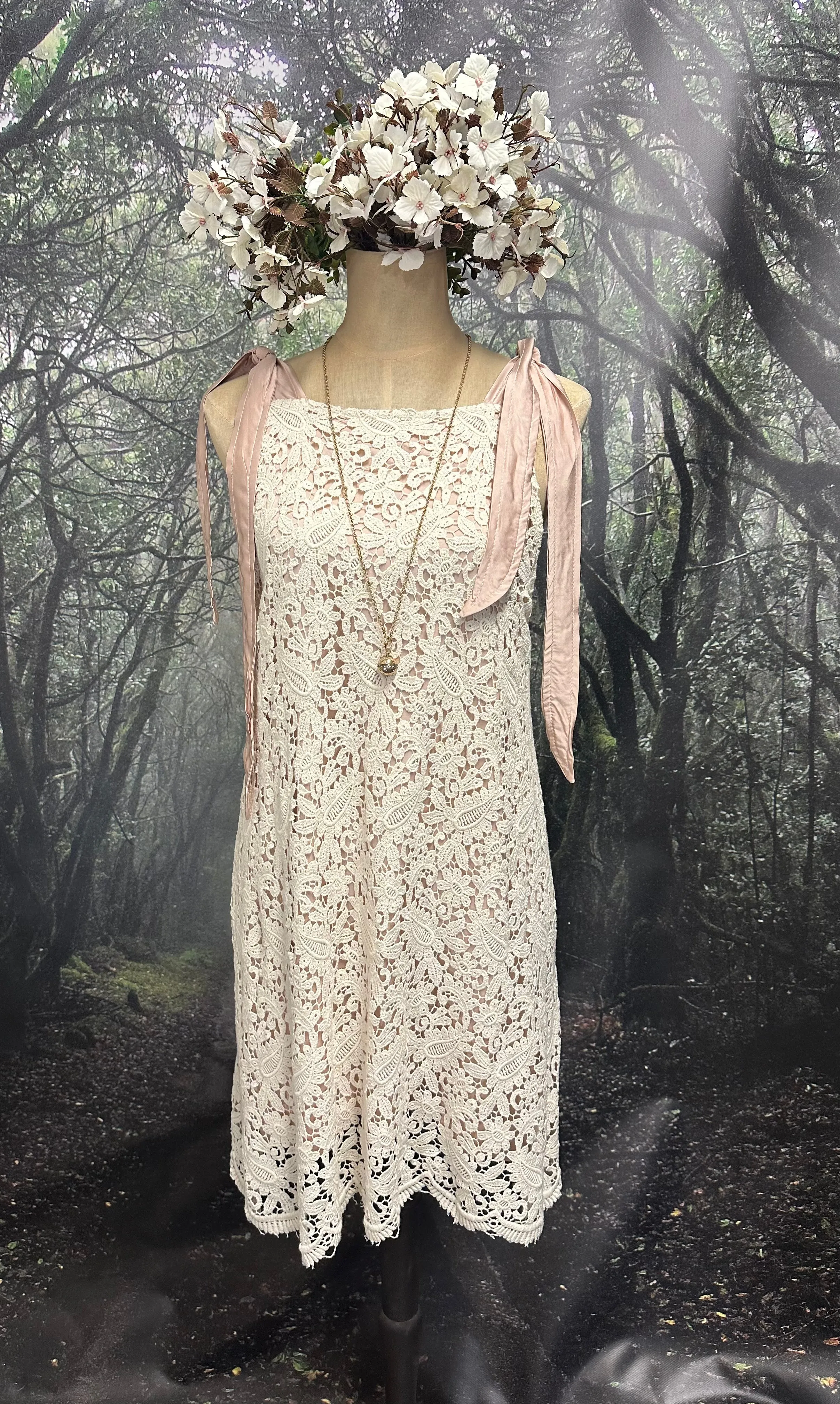 Cream cotton lace Gianna dress
