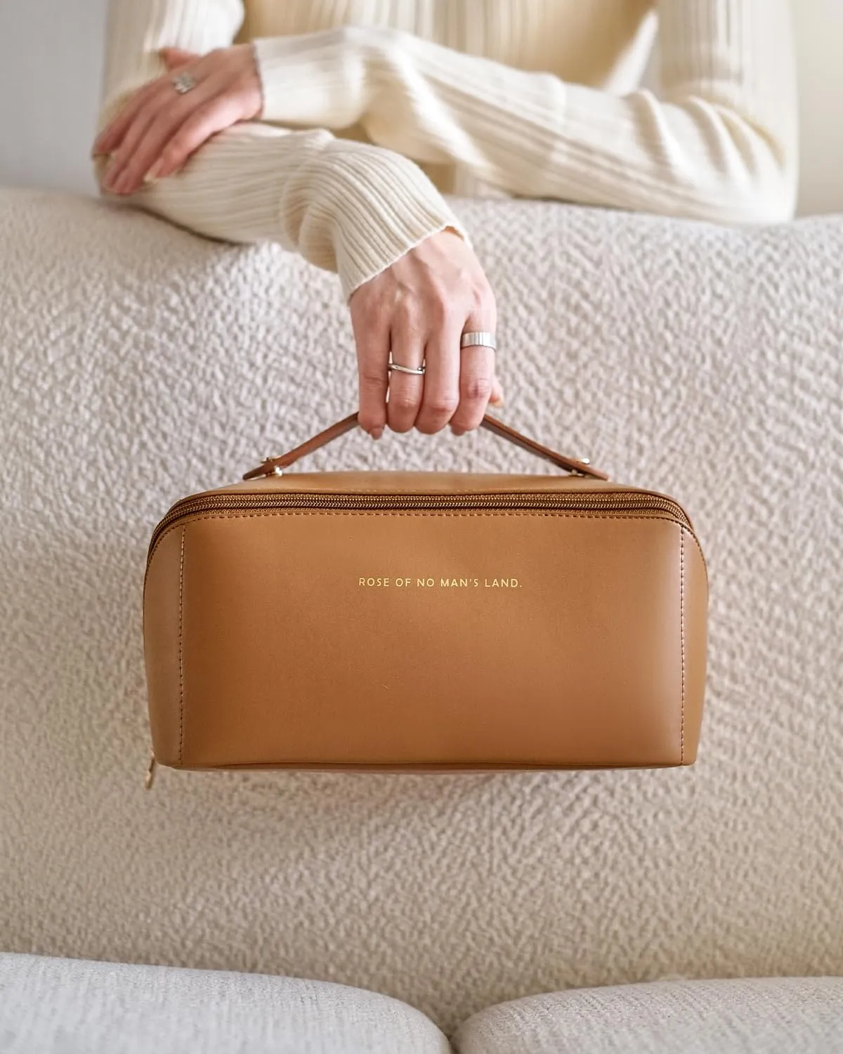 EACHY Travel Makeup Bag,Large Capacity Cosmetic Bags for Women,Waterproof Portable Pouch Open Flat Toiletry Bag Make up Organizer with Divider and Handle (Large-Brown, Large)