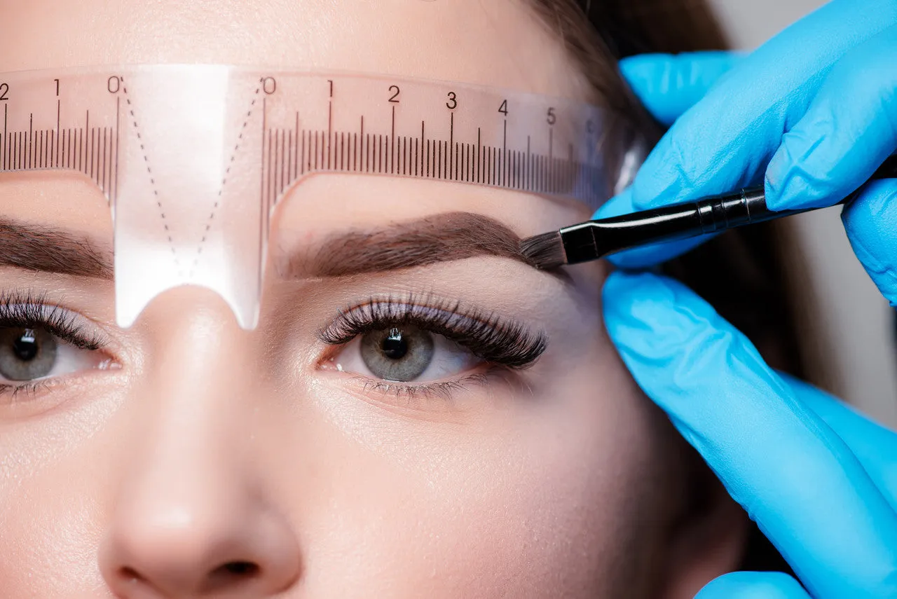 Eyebrow ruler, reusable, for eyebrow shaping and positioning
