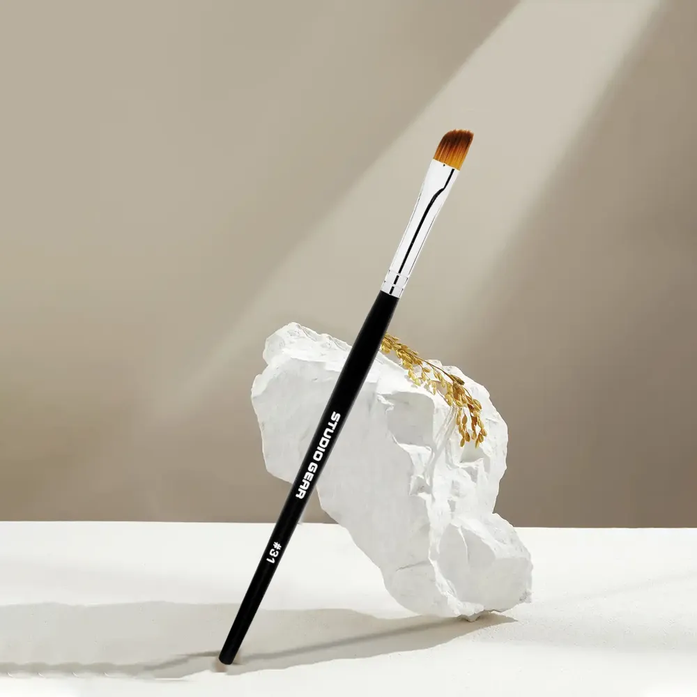 Invincible Eyeliner Brush
