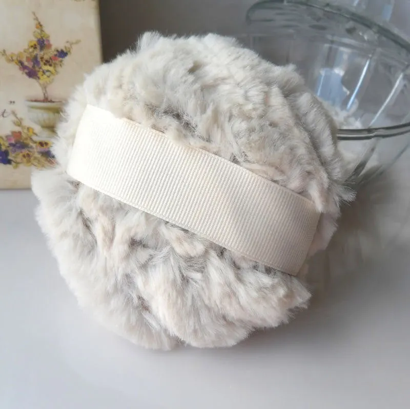 Ivory Powder Puff, 4 inch Chinchilla Faux Fur