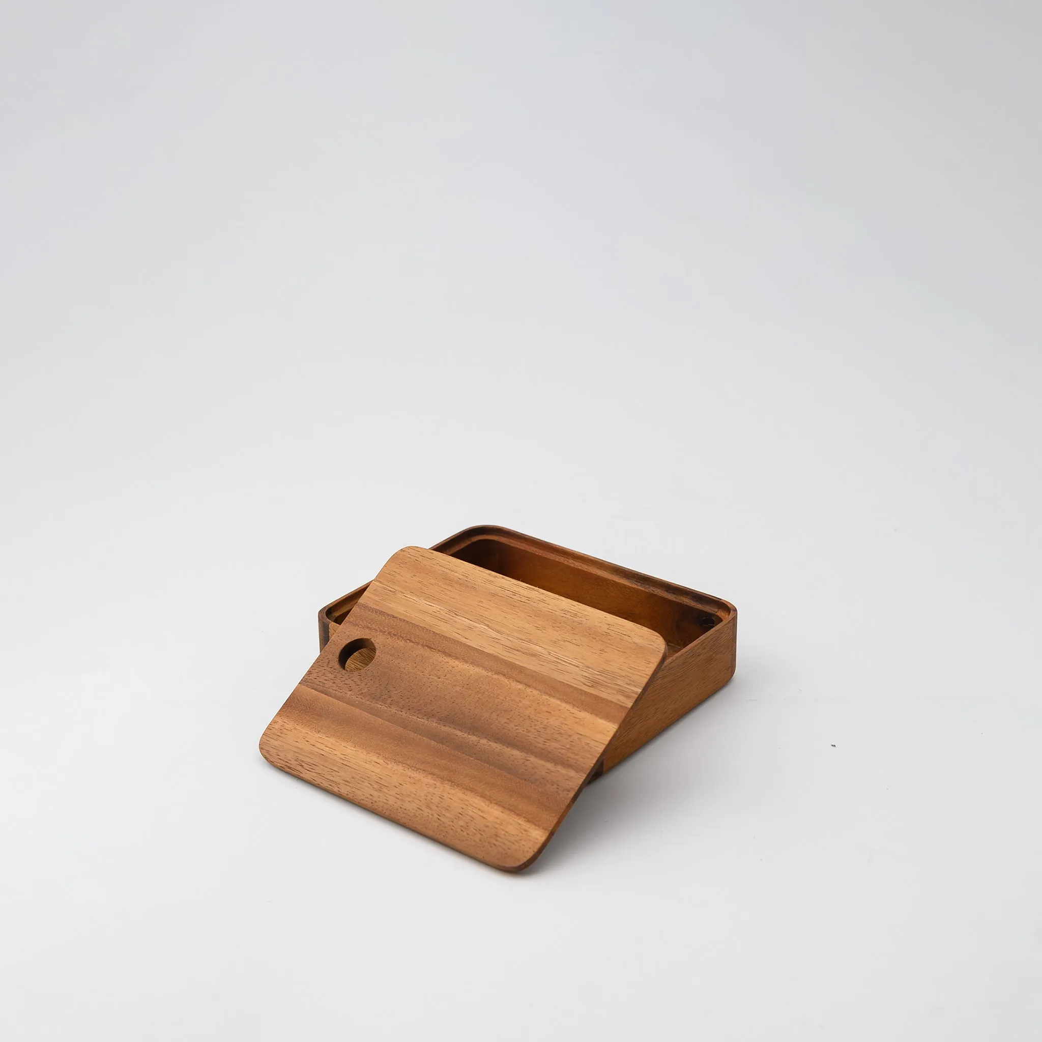 LIMPID ORGANIZER BOXES WITH LID 14.6 x 18 CM.