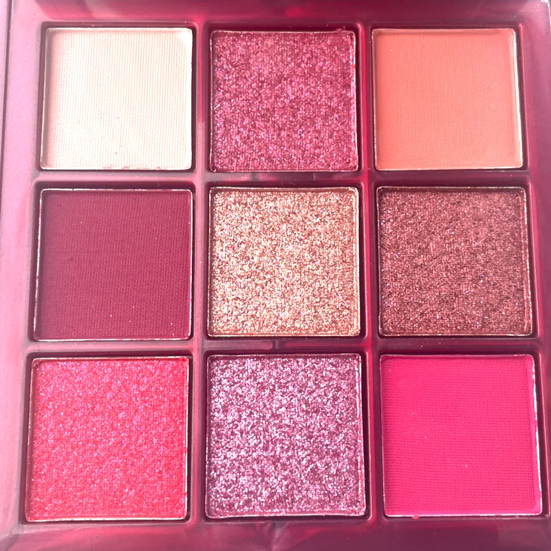 Lover's Paradise Luxury Eyeshadow Palette