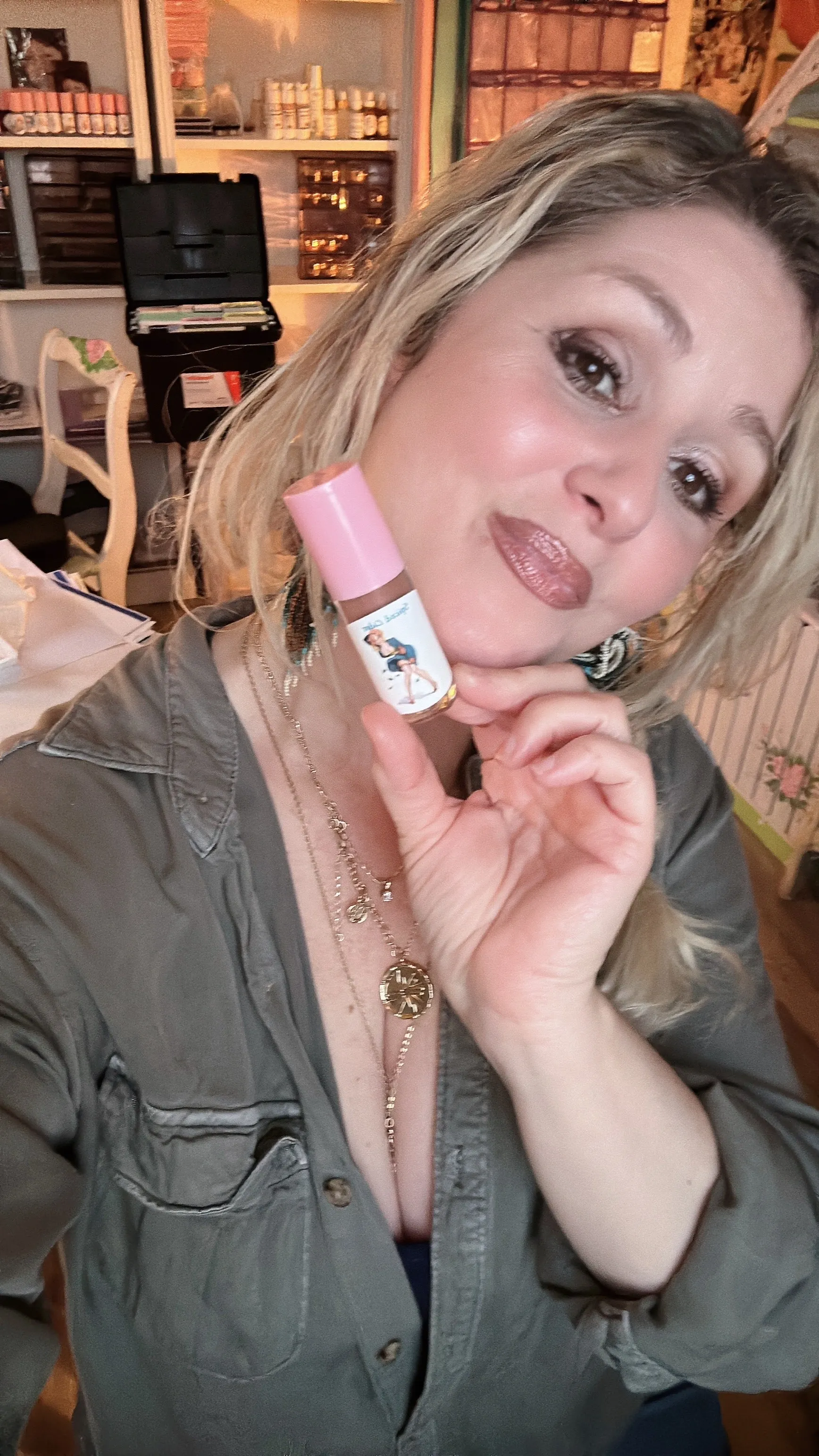 LUSH LIPS SPICED CIDER.. moisturizing lipgloss and lipstick in one