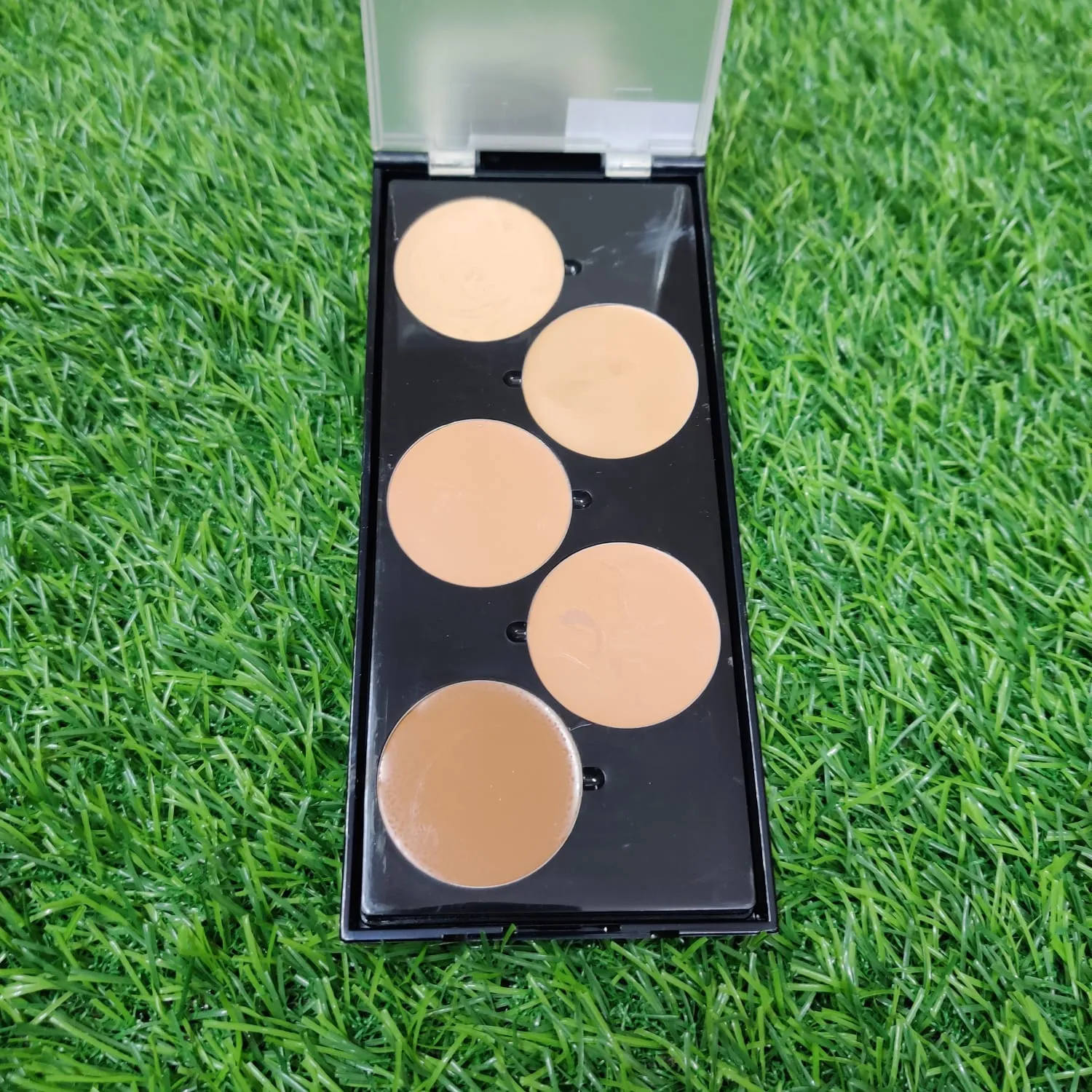 Makeup Studio Camouflage Palette 5 Color - EP055