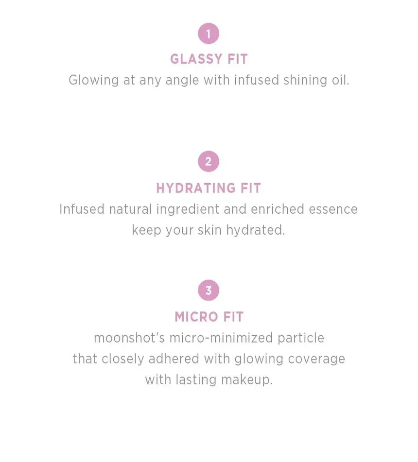 Moonshot Micro Glassyfit Cushion SPF50  PA**** 301 Honey 15g