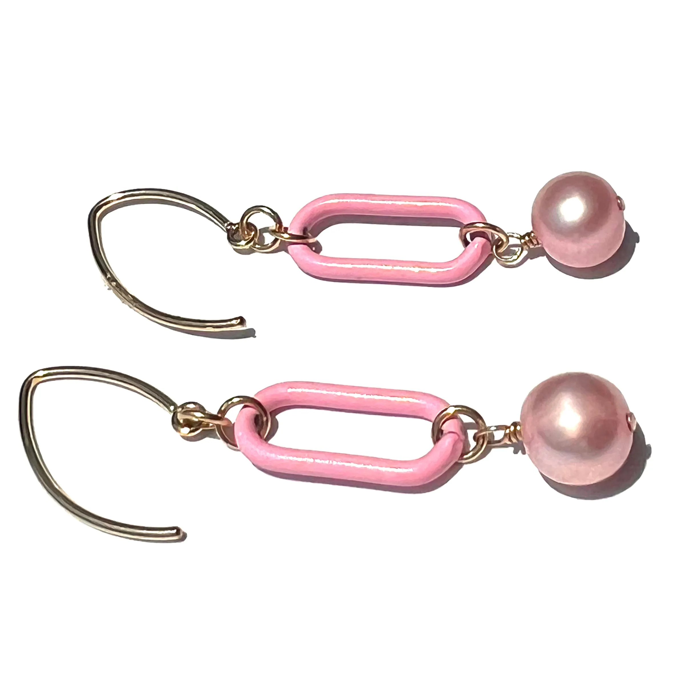 MPR x THE IMAGINARIUM: Pepto Pink Pearl Link Hook Earrings