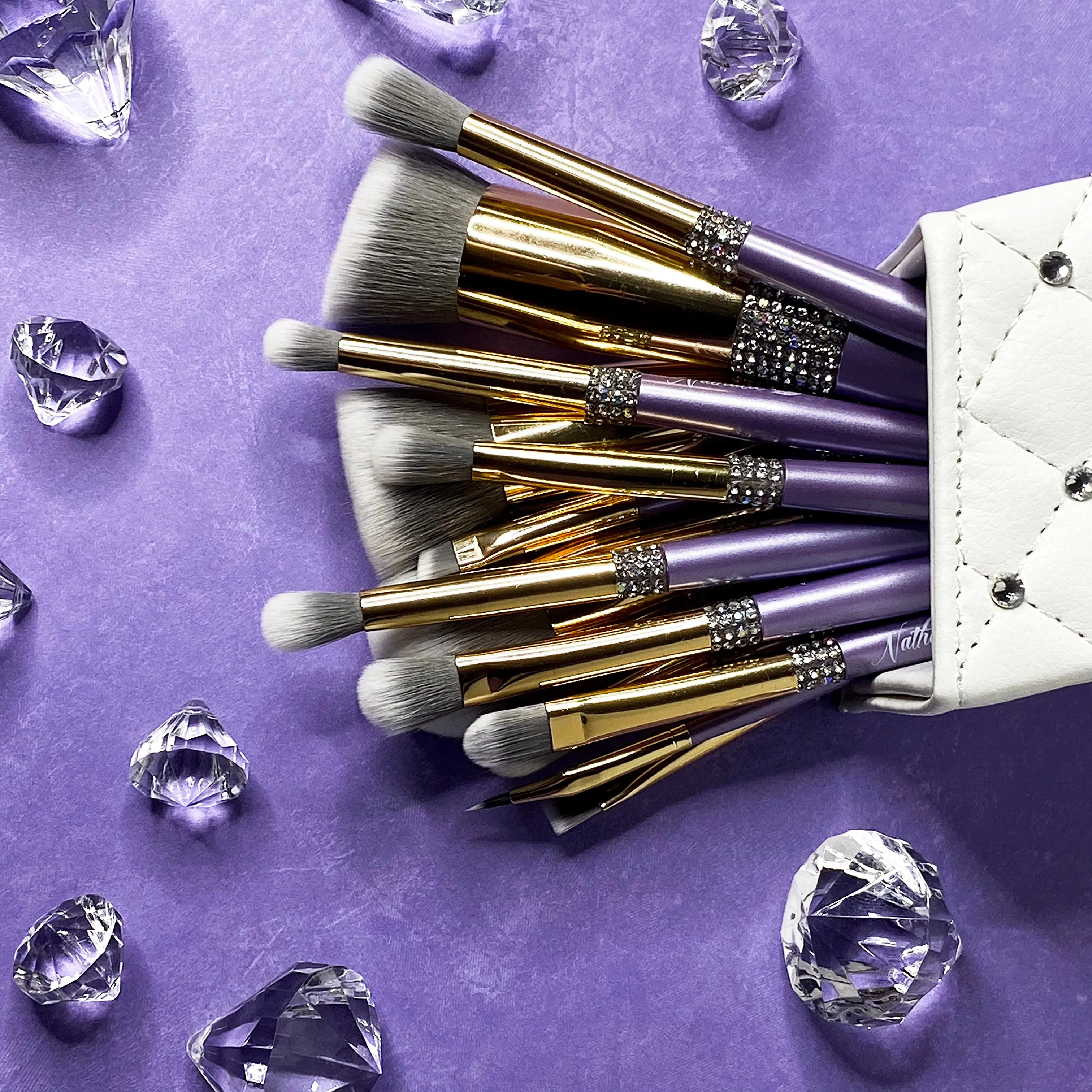 NATHALIE ESSENCE OF BEAUTY “Diamond 14 Piece Brush Set”