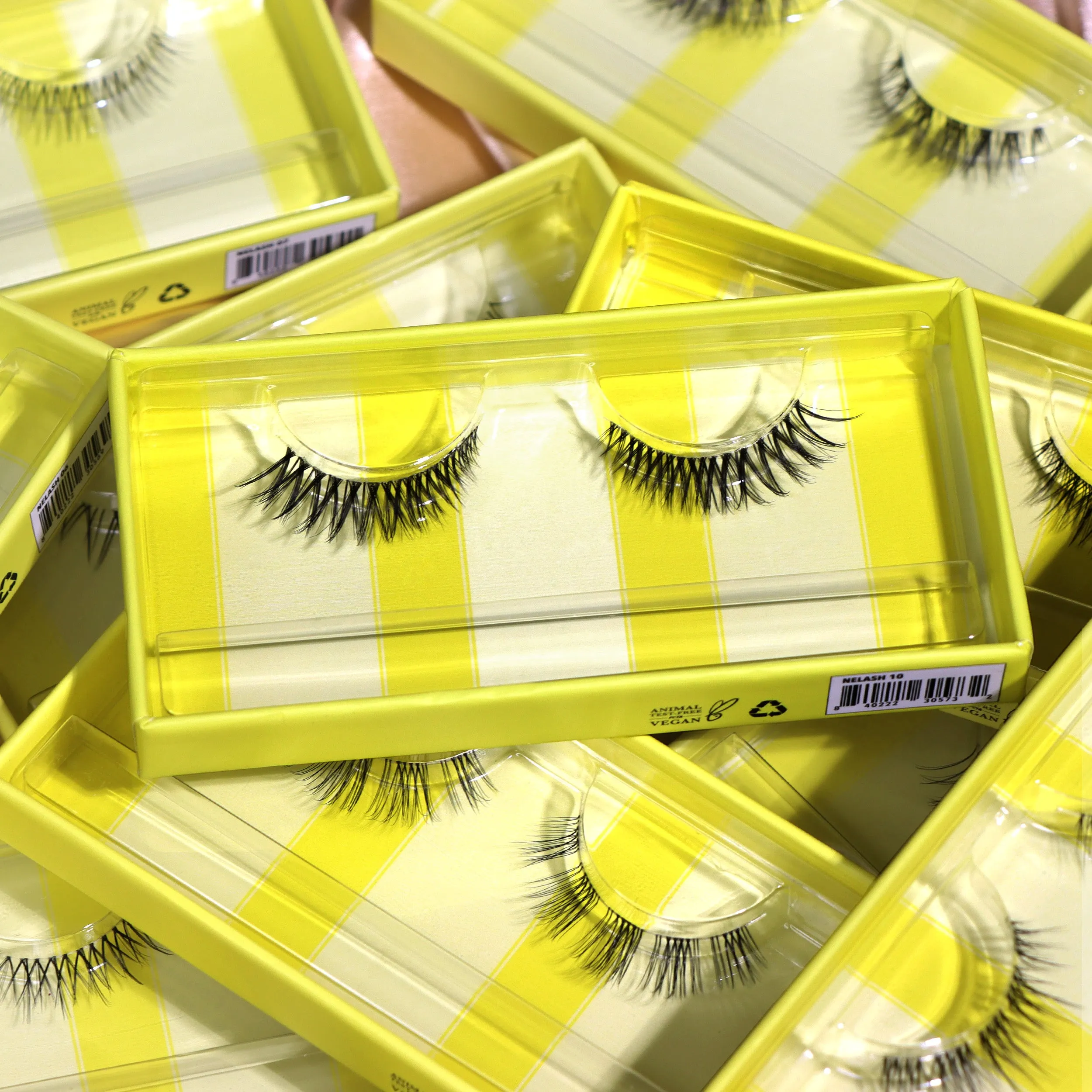 Natural Effect Bionic Vegan Faux Lashes (009, Flirty)