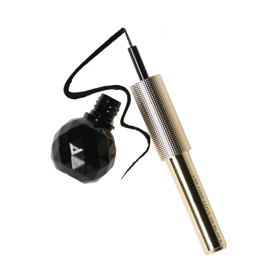 Night Sky - Eyeliner in Velvety Black