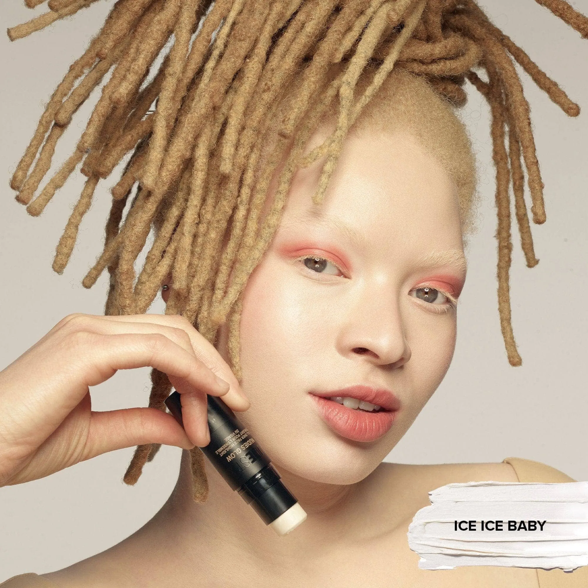Nudies Glow Highlighter Stick