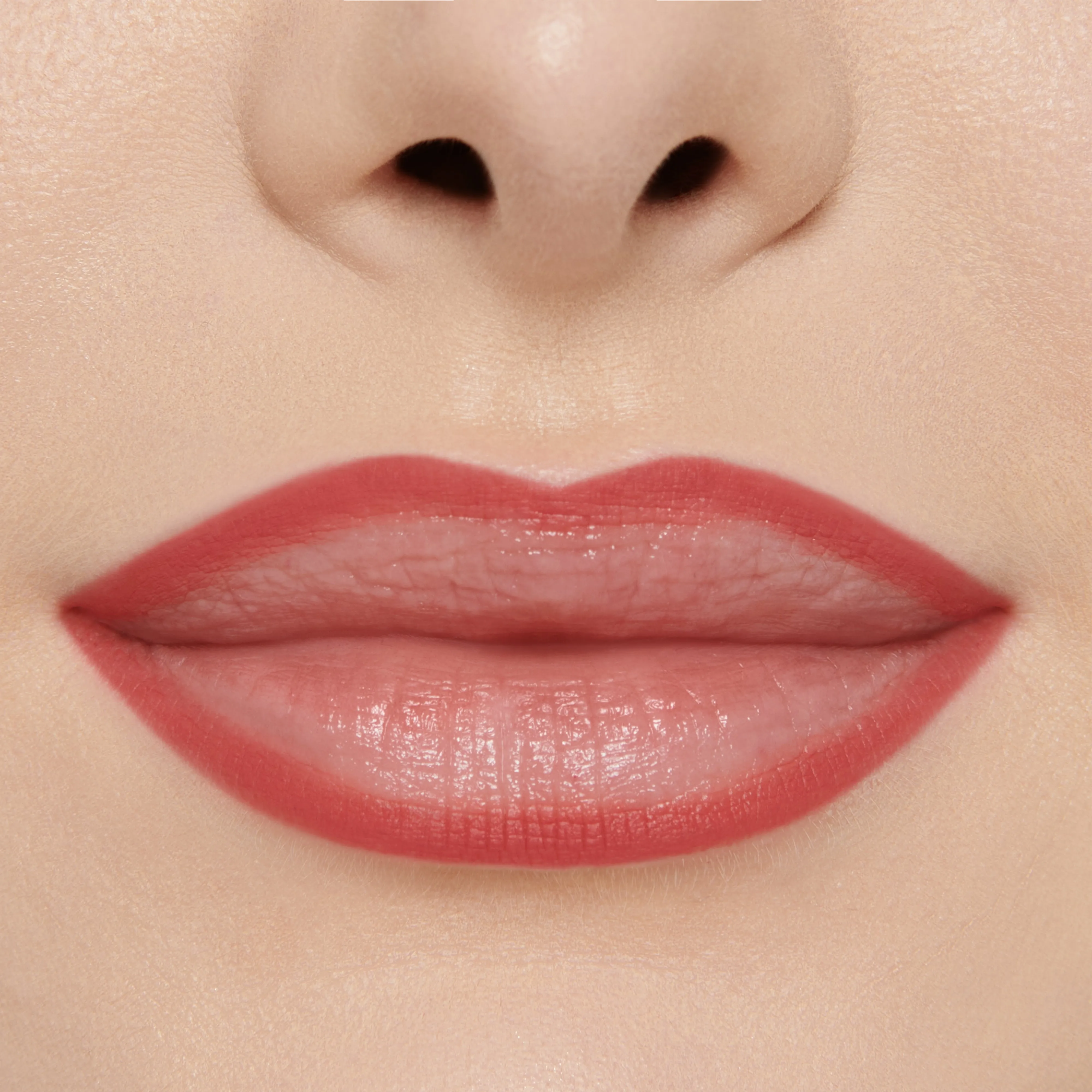 Rain (Enhance and Define Lip Pencil)