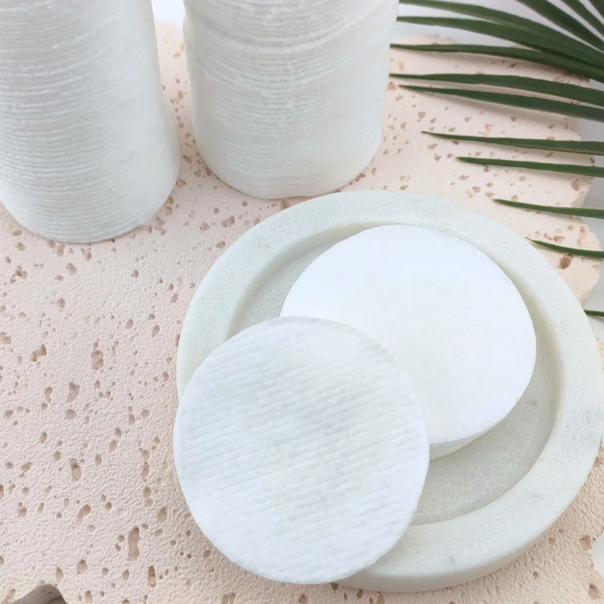 Round Cotton Pads - 100pcs