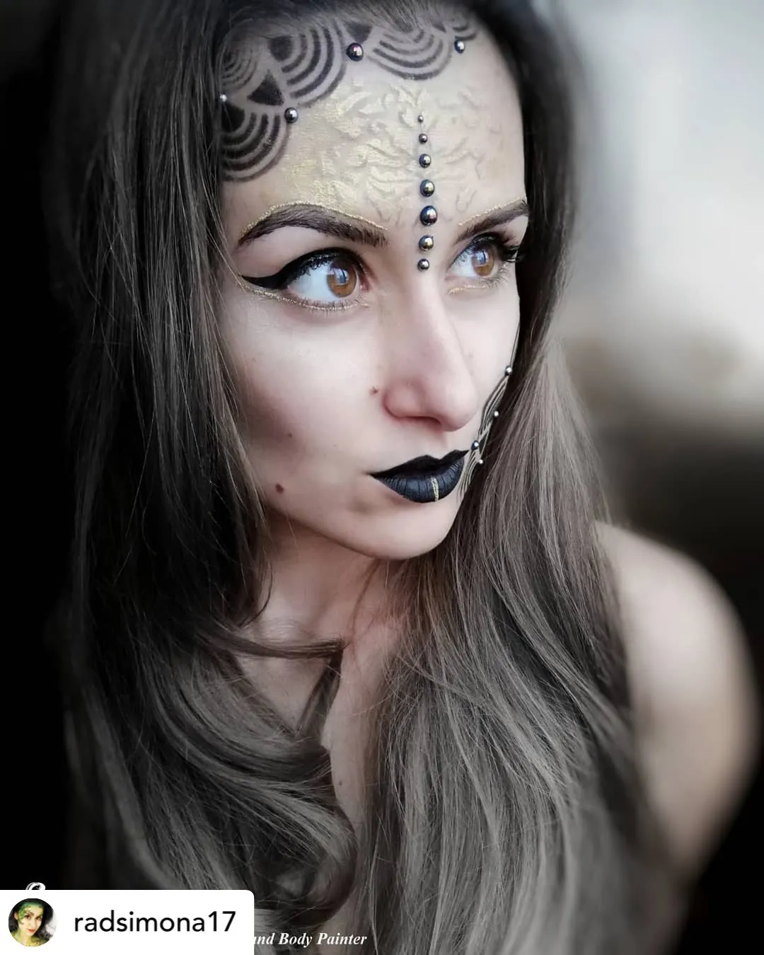 S06 Mandala Sphere Airbrush & Face Paint Stencil
