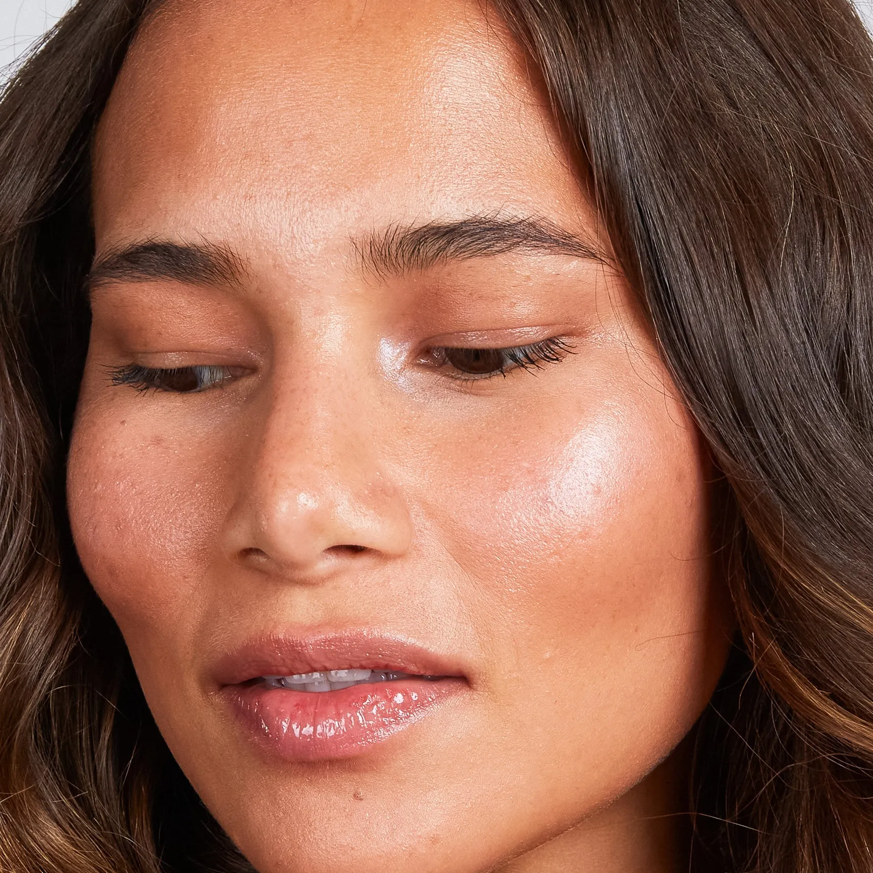 Sculpted Face Stick
