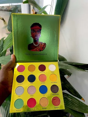 Tara Queen Nana II Eyeshadow Palette