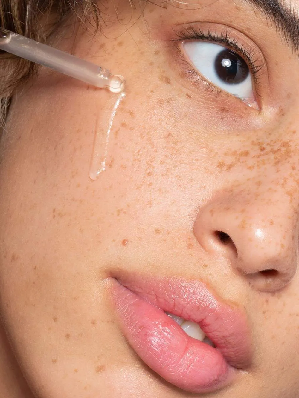 True Skin Radiant Priming Serum