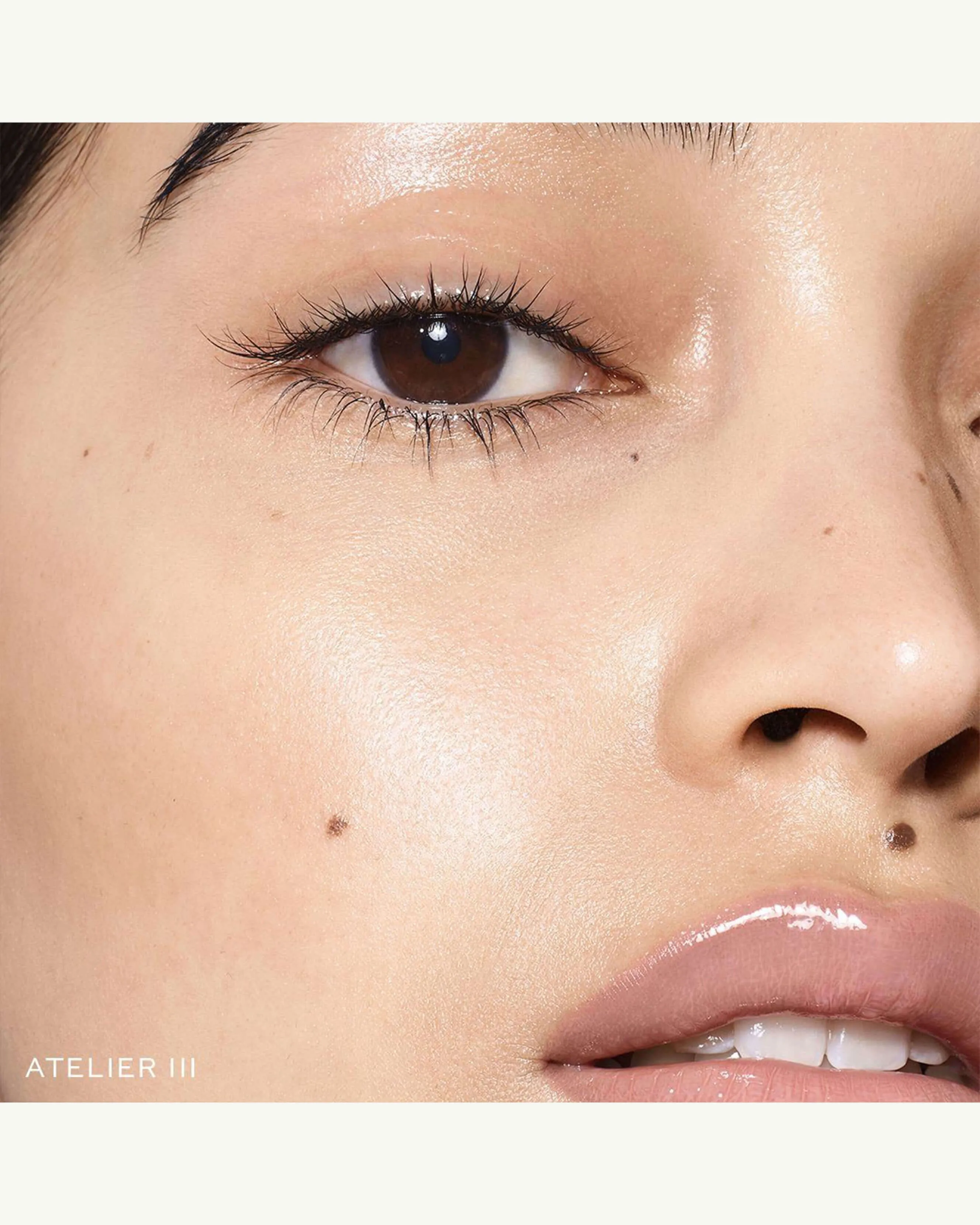 Vital Skin Foundation Stick