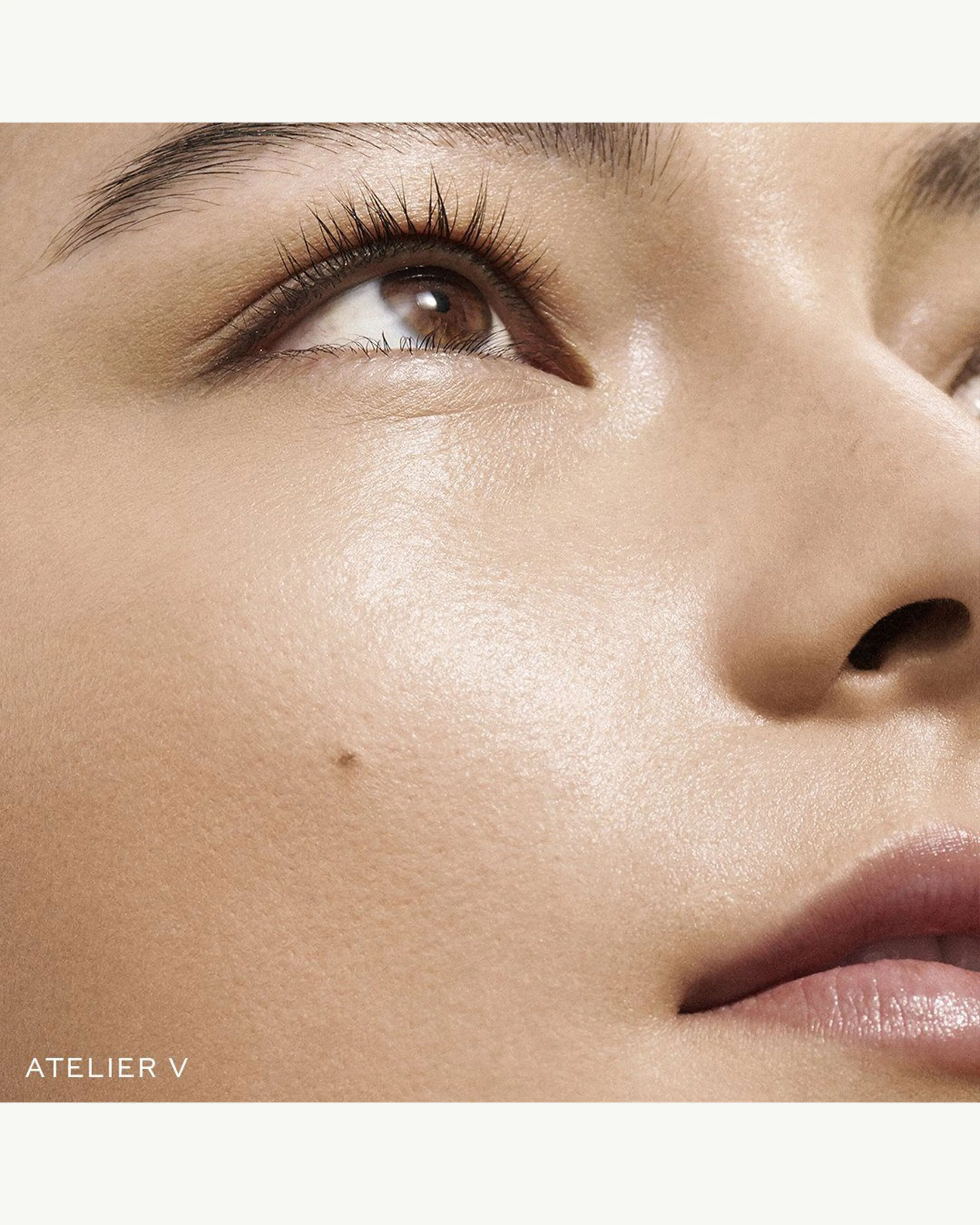 Vital Skin Foundation Stick