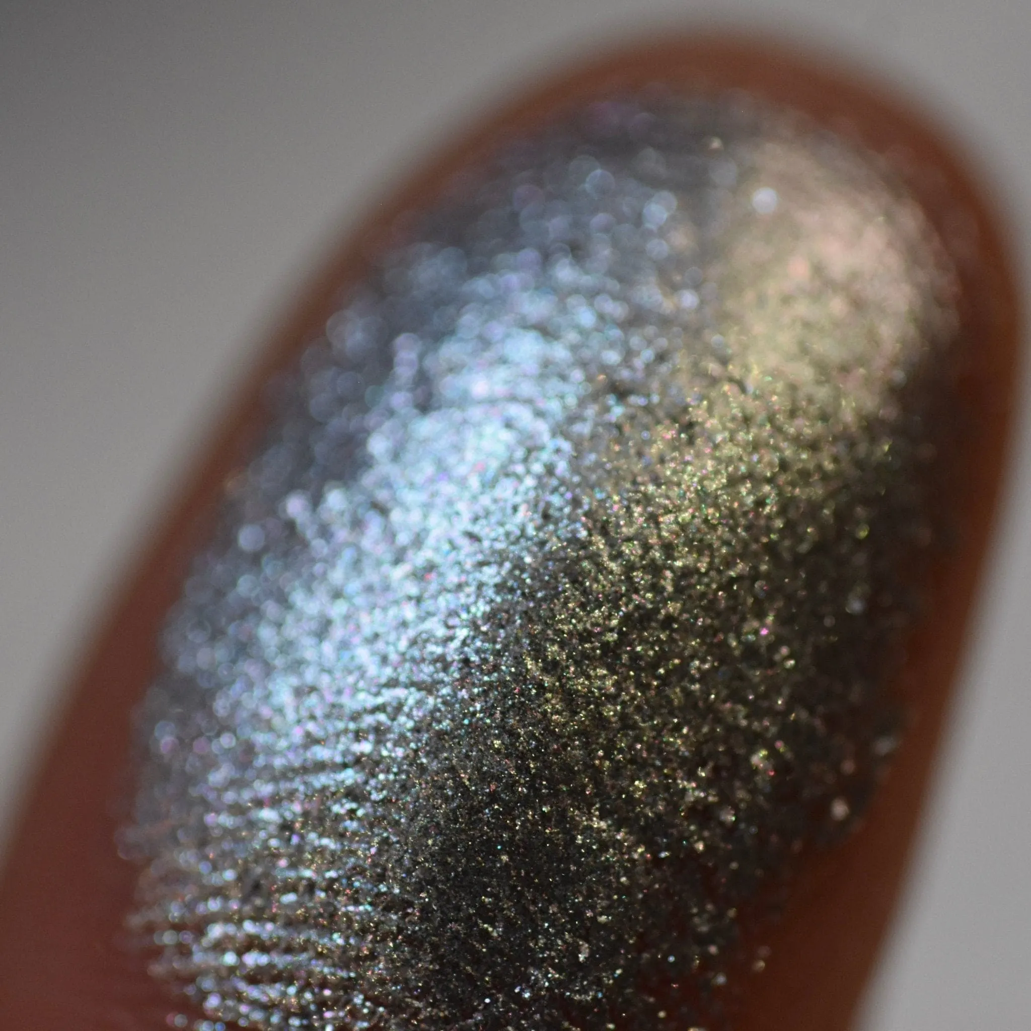 Wolf Moon Multichrome Pressed Pigment