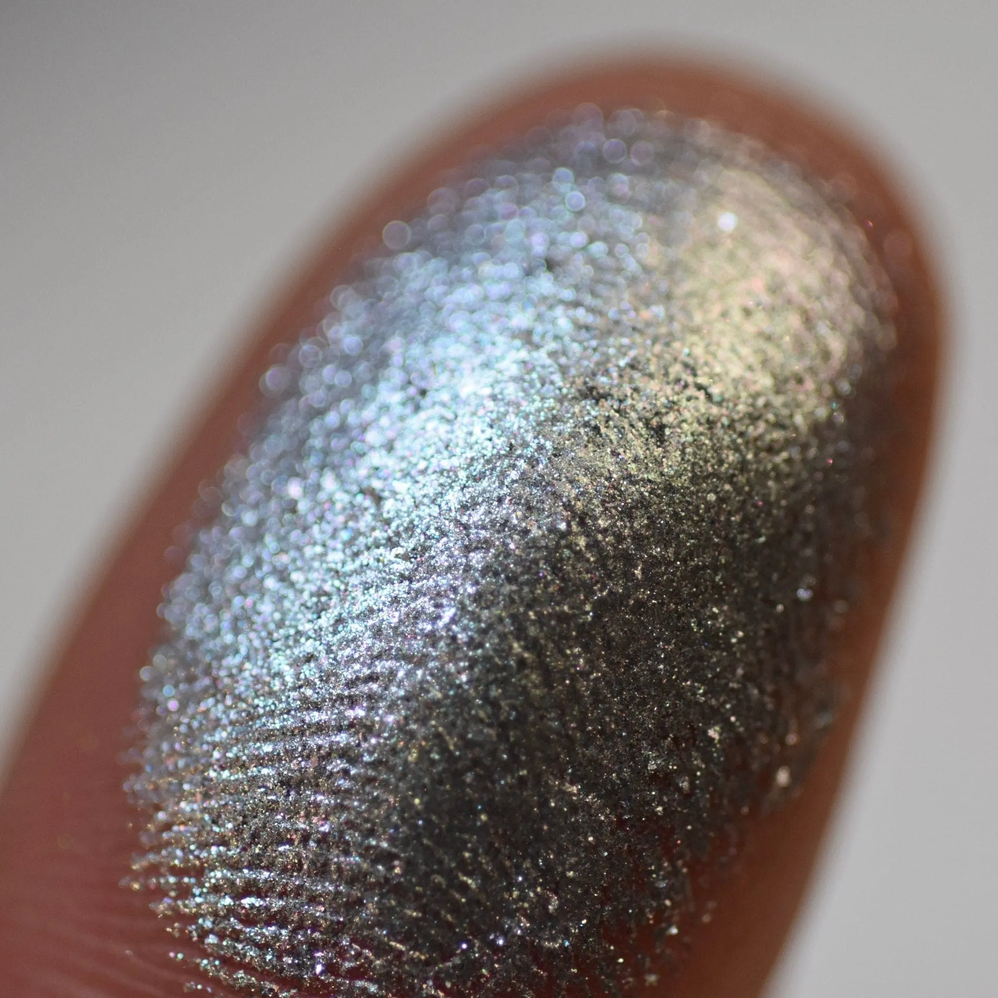 Wolf Moon Multichrome Pressed Pigment
