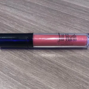 Wonder Plumping Gloss
